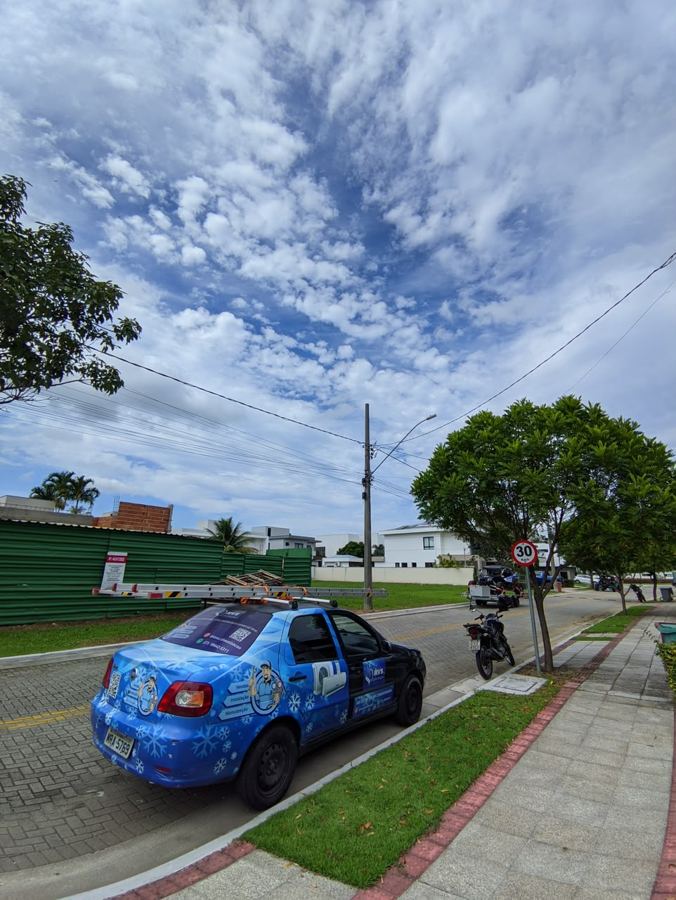 Veículo da equipe MVS Climatização